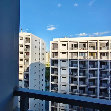 Shore 2 Staycation Condotel At Moa Pasay Near Airport
