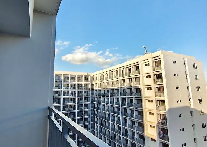 Shore 2 Staycation Condotel At Moa Pasay Near Airport Manila