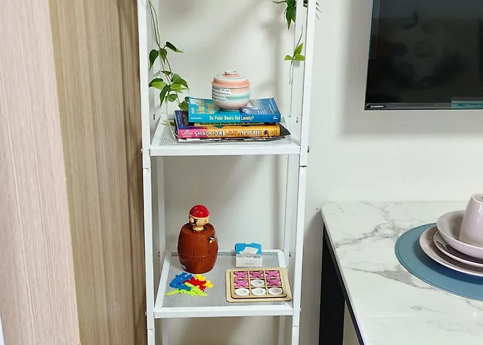 Shore 2 Staycation Condotel At Moa Pasay Near Airport Aparthotel Manila